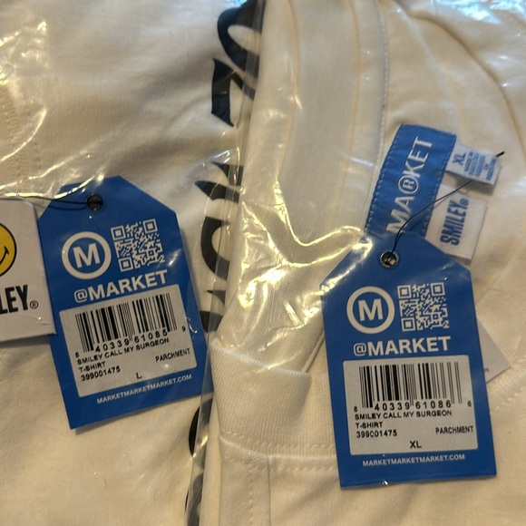 Market Smiley Call My Surgeon Tee 'Parchment' - Picture 5 of 5